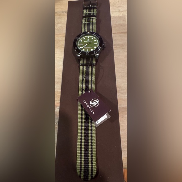 Brooklyn Black Eyed Pea 41mm QTZ Green and Black Watch - Picture 7 of 8